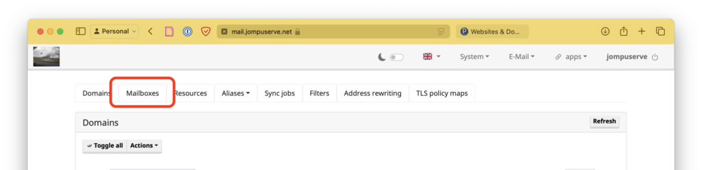 Screenshot of the mailcow UI with a red box around Mailboxes